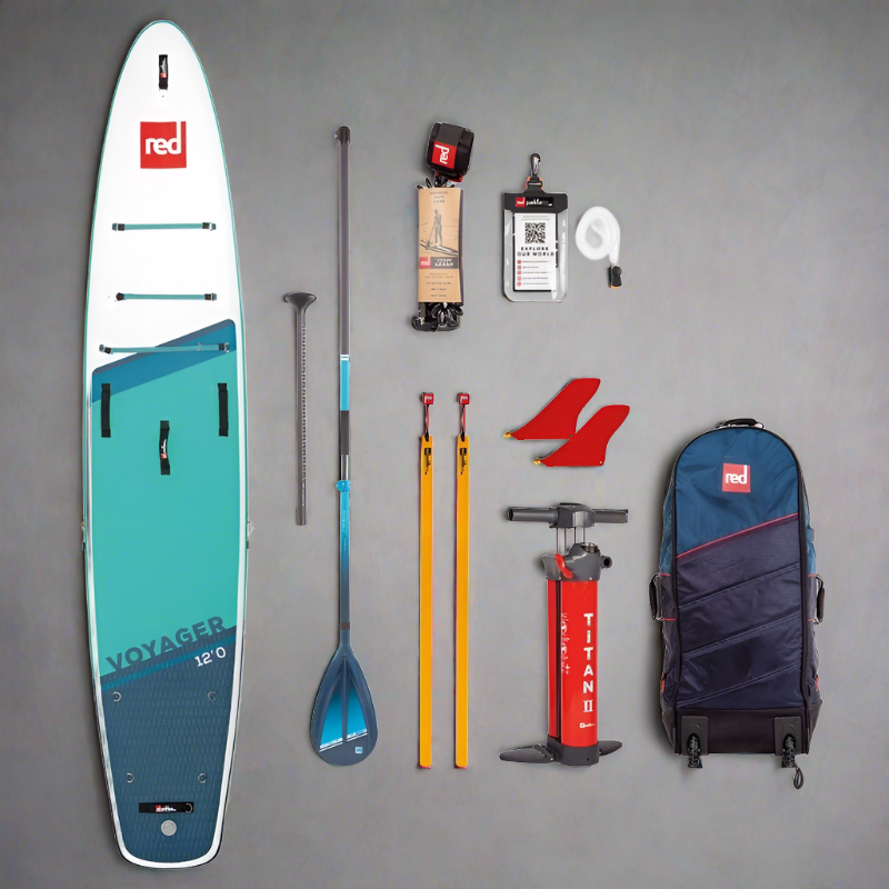 Copenhagen Surf Shop 2022 Red Paddle Co 12'0" VOYAGER TOURING MSL Oppustelig Stand Up Paddle SUP iSUP Board , Taske ATB Transformer Bag, Titan 2 Pumpe, Hybrid Tough Paddle & Leash
