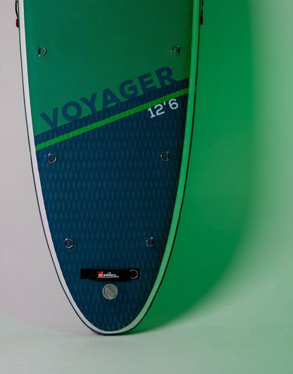 Copenhagen Surf Shop 2022 Red Paddle Co 12'6" VOYAGER TOURING MSL Oppustelig Stand Up Paddle SUP iSUP Board , Taske ATB Transformer Bag, Titan 2 Pumpe, Hybrid Tough Paddle & Leash